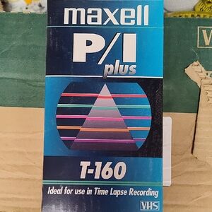 Maxell P/I Plus T-160 VHS Tape - Blue